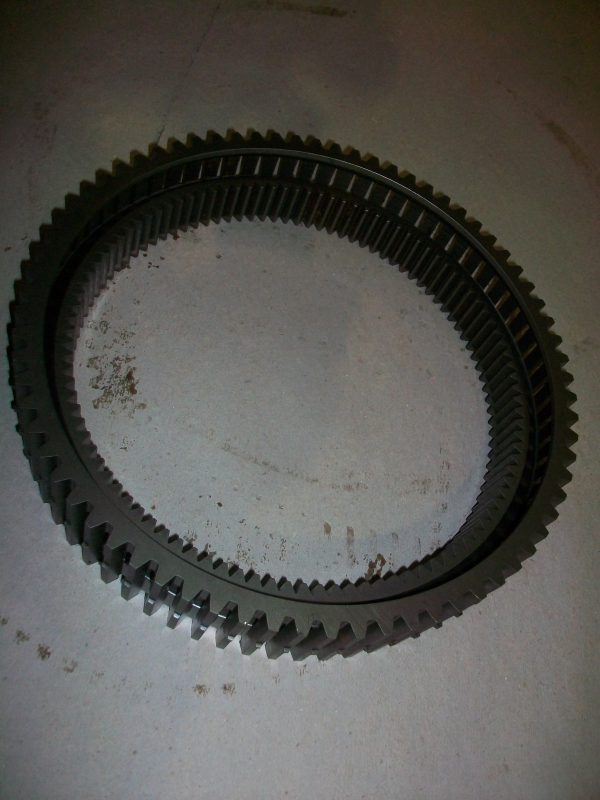 23045331